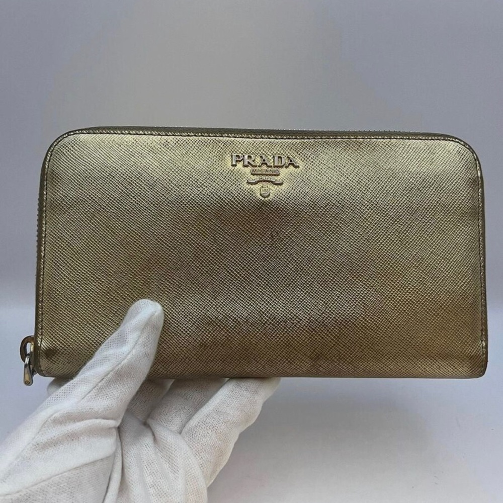 PRADA WALLET
